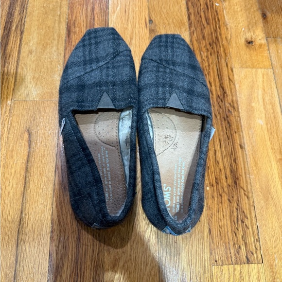 toms - Picture 4 of 8